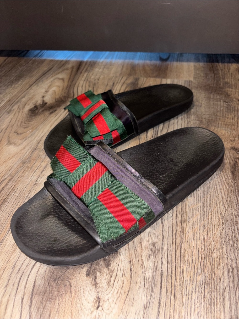 USED Women’s Gucci Sandals